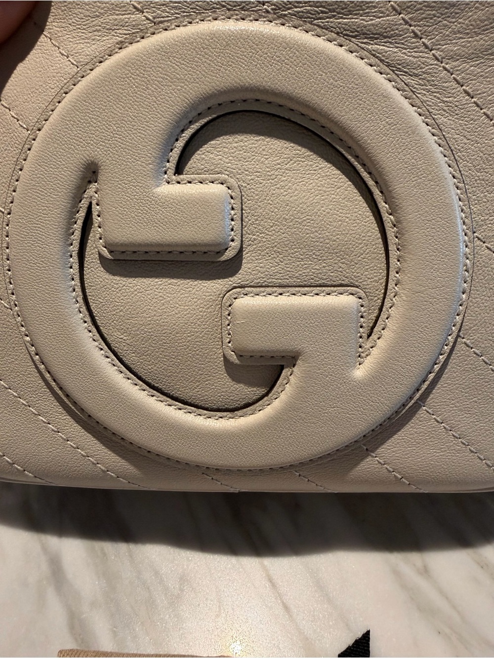 Gucci White/ivory blondie Leather Crossbody Bag - Picture 9 of 11